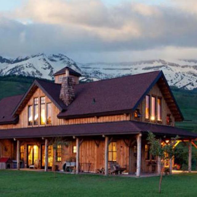 Beautiful Country Barn Style Timber Home w/ Wrap Around Open Porch (12 HQ Pictures)