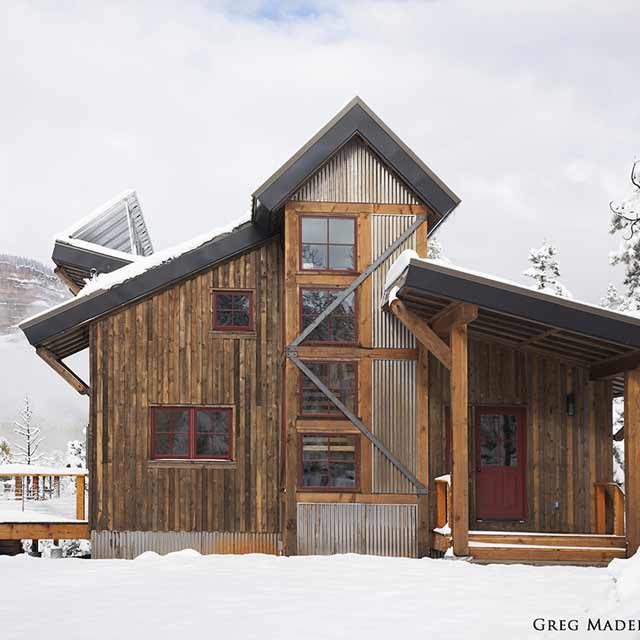 Smart Ecology Home w/ Timber Wood Siding (8 HQ Pictures)