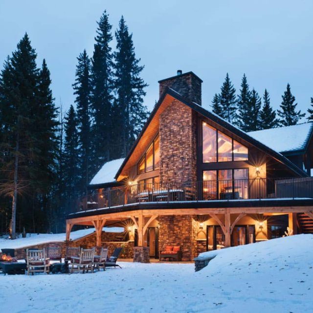 Outstanding Timber Frame Home! (19 HQ Pictures)