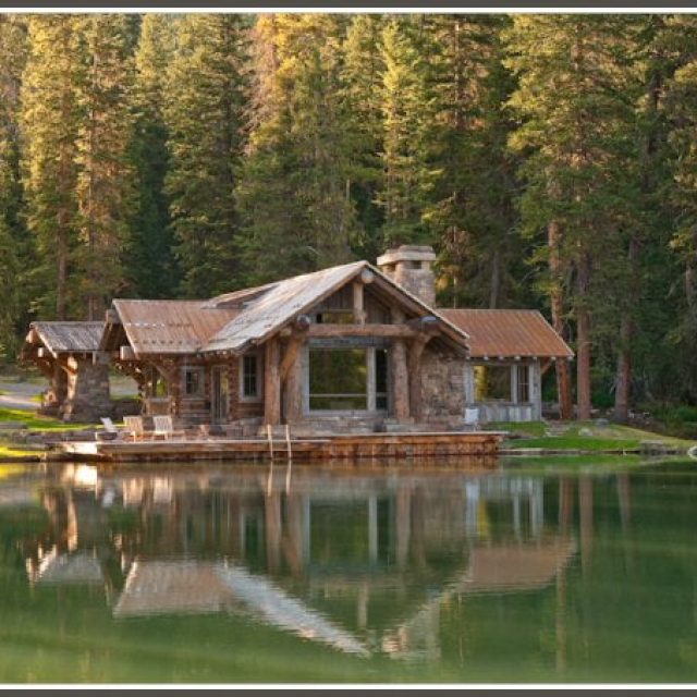 On-lake-shore home with amazing view – everyone’s dream (15 HQ pictures)